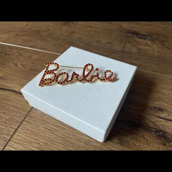 NWOT Rhinestone “BARBIE” Brooch - Picture 4 of 6